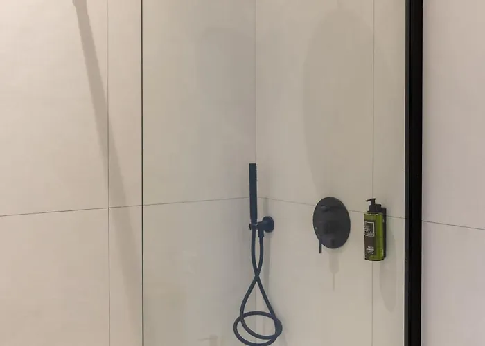 招待所 Granea - For Living