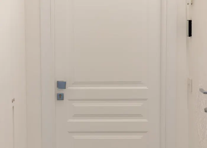 Granea - For Living 招待所 3*